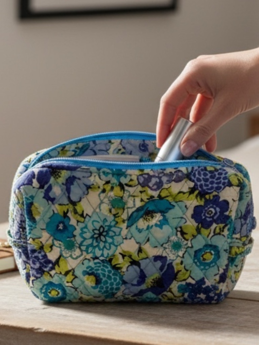 Vera Bradley Quilted Cotton Medium Cosmetic Bag Blue Green Floral Travel Pouch